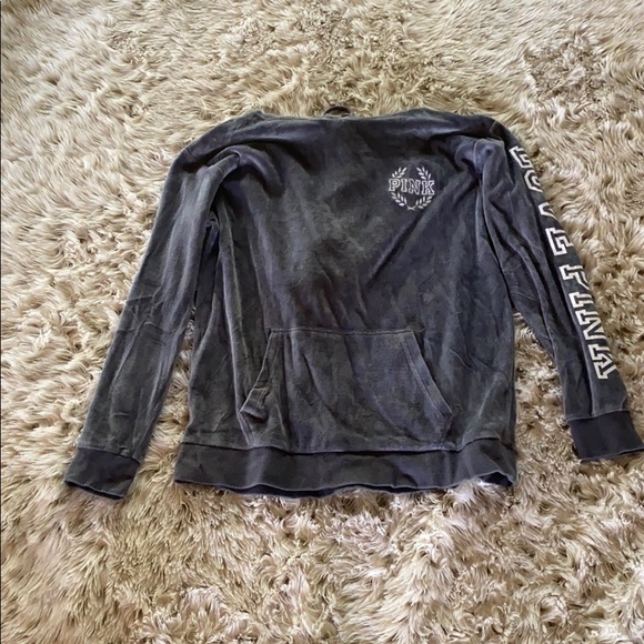 PINK Victoria's Secret Tops - Victoria’s Secret Valore hoodie!
